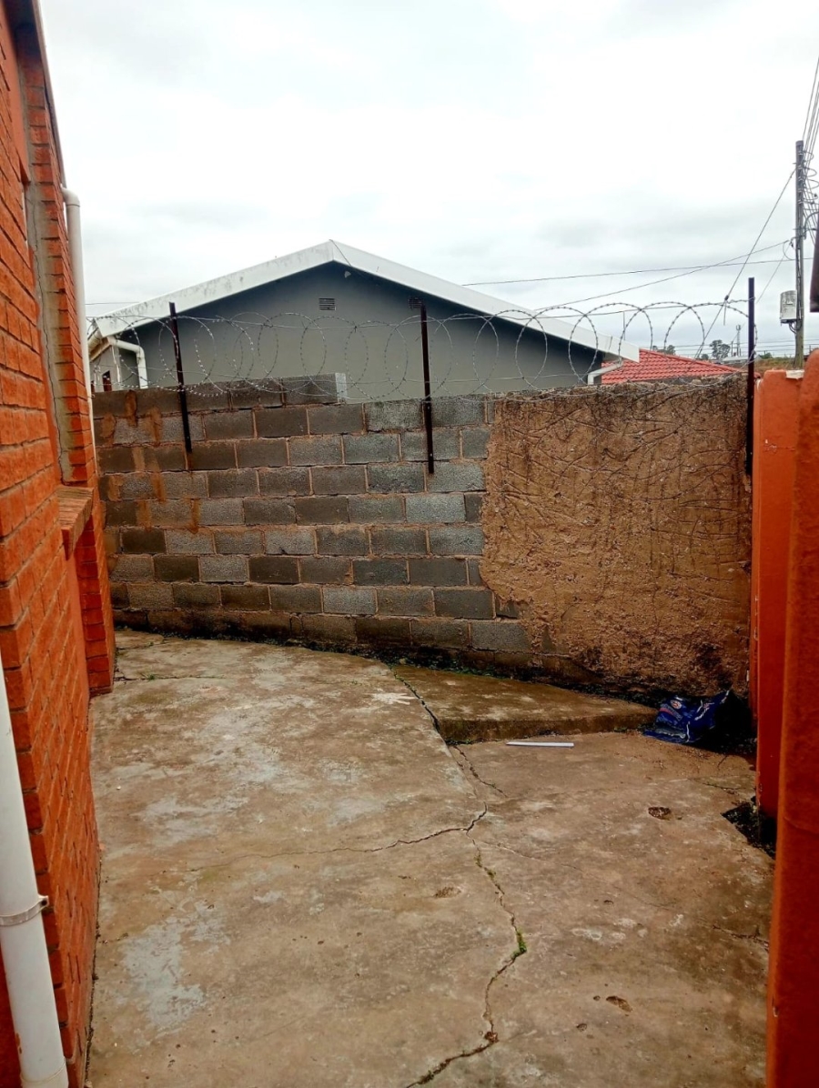 2 Bedroom Property for Sale in Mdantsane Nu 11 Eastern Cape